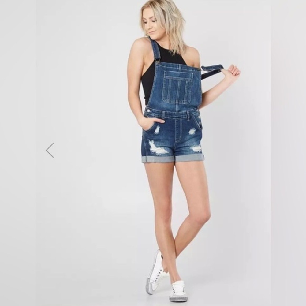 KanCan Stretch Overall Short